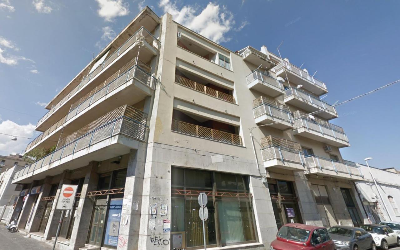 Liberta Frame Apartment With Terrace And Etna View كاتانيا المظهر الخارجي الصورة