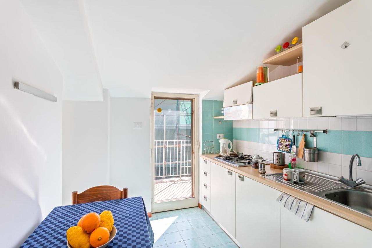 Liberta Frame Apartment With Terrace And Etna View كاتانيا المظهر الخارجي الصورة